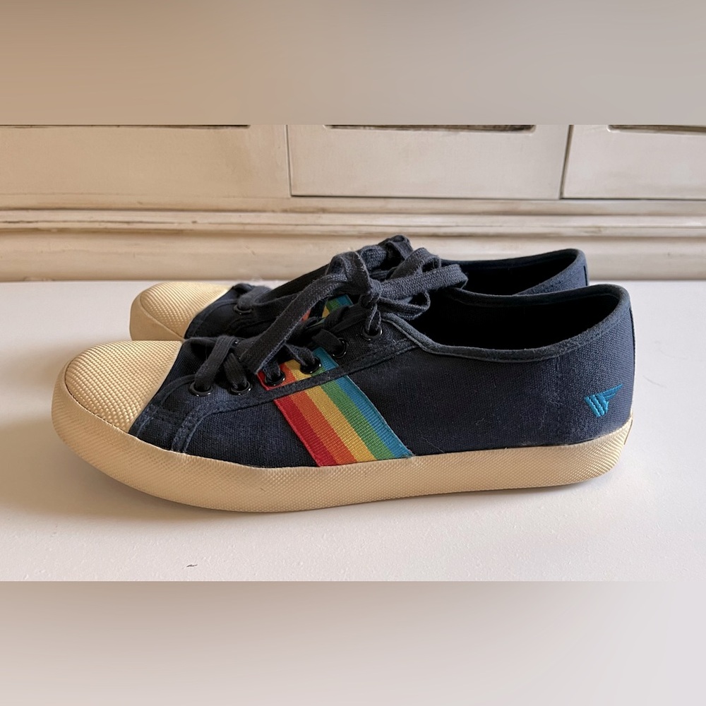 Women's Navy Gola Coaster Rainbow sneakers tennis shoes size 9 low profile